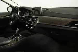 BMW  10