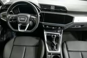 Audi  10