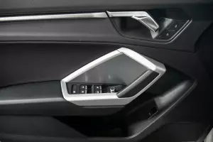Audi  3