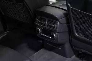 Audi  6