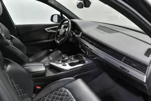 Audi  13
