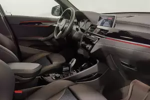 BMW  11