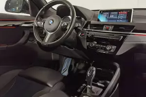 BMW  10