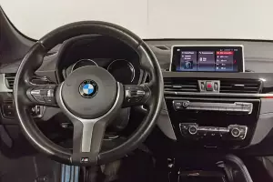 BMW  9