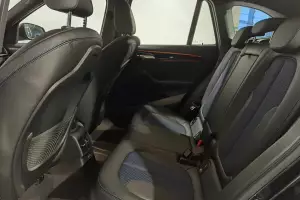 BMW  2