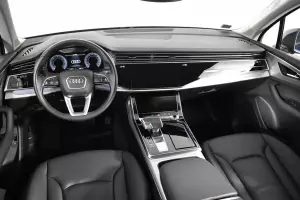 Audi  11