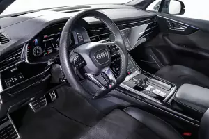 Audi  11