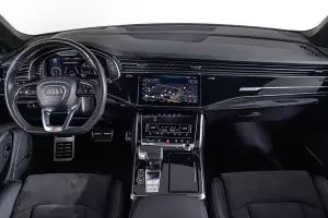 Audi  9
