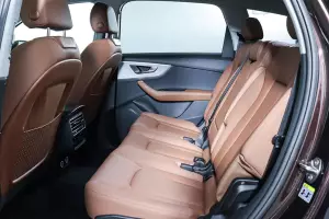Audi  13