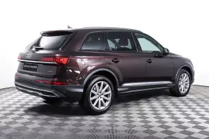 Audi  4