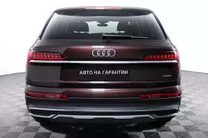 Audi  5