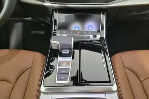 Audi  7