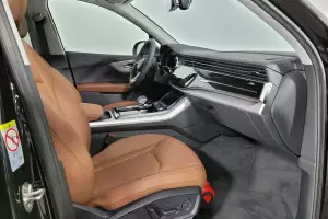 Audi  6