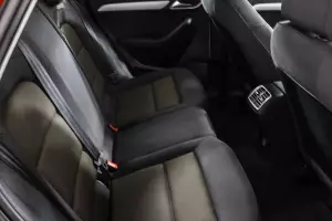 Audi  13