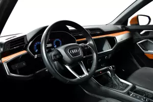 Audi  10