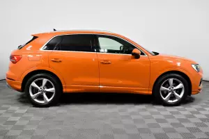 Audi  3