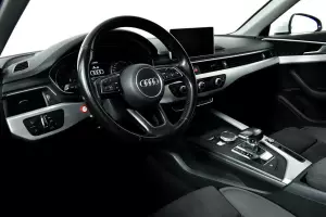 Audi  8