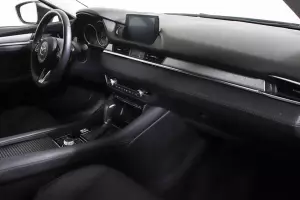 Mazda  8