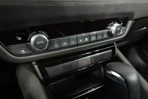 Mazda  6