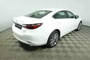 Mazda  16