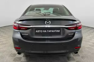 Mazda  15