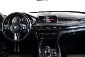 BMW  9