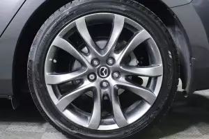 Mazda  6