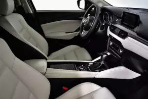 Mazda  7