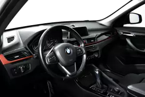 BMW  10
