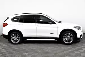 BMW  3