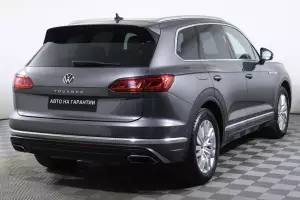 Volkswagen  4
