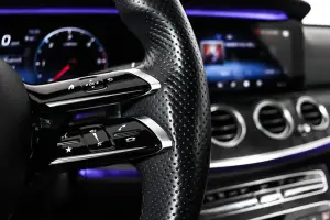 Mercedes-Benz  15
