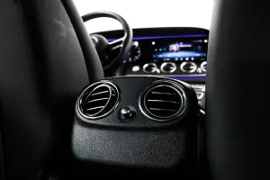 Mercedes-Benz  9