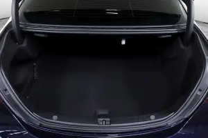 Mercedes-Benz  13