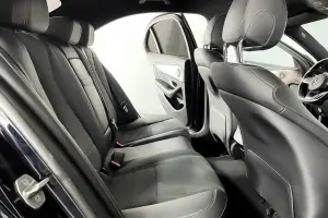 Mercedes-Benz  15