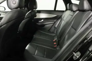 Mercedes-Benz  11