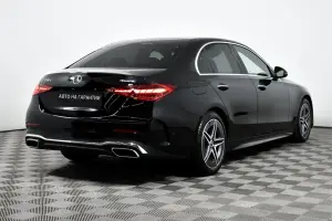 Mercedes-Benz  4