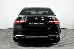 Mercedes-Benz  5