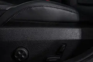 Mercedes-Benz  5
