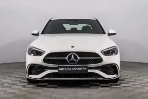 Mercedes-Benz  21