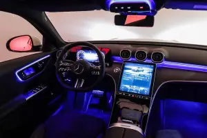 Mercedes-Benz  16