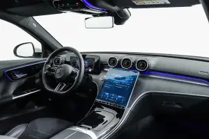 Mercedes-Benz  14