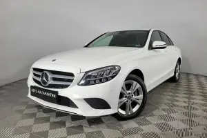 Mercedes-Benz  11