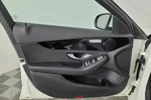 Mercedes-Benz  10