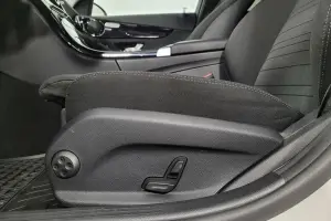 Mercedes-Benz  8