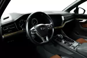 Volkswagen  10