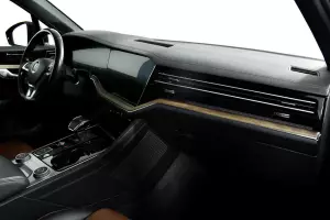 Volkswagen  9