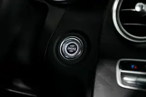 Mercedes-Benz  6