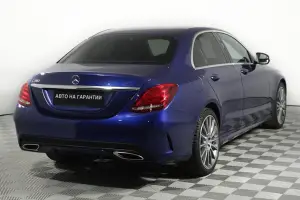 Mercedes-Benz  4