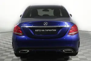 Mercedes-Benz  5